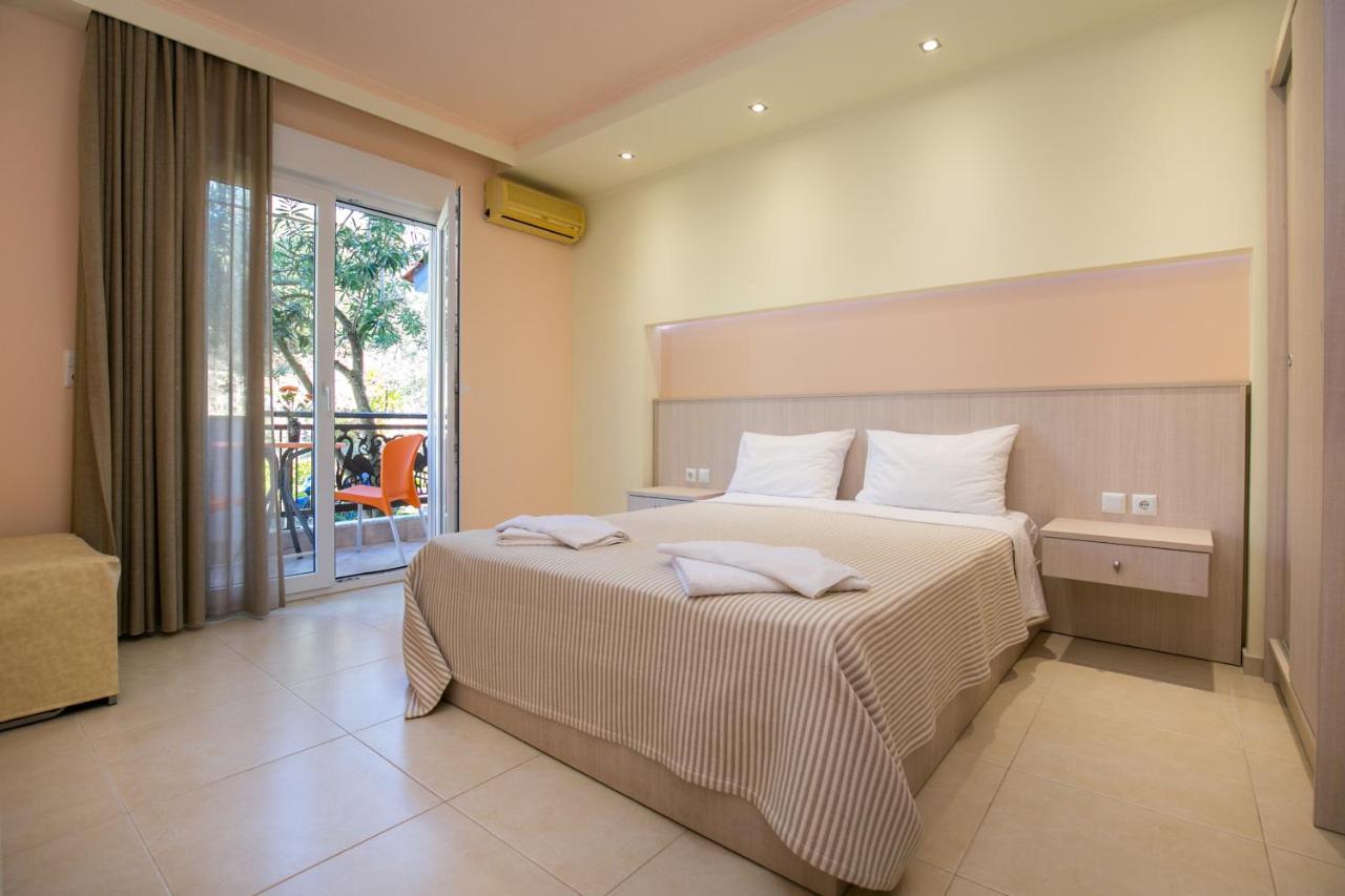 Haus Sofi Hotel Pefkari Bagian luar foto
