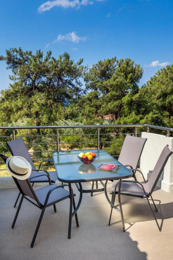 Haus Sofi Hotel Pefkari Bagian luar foto