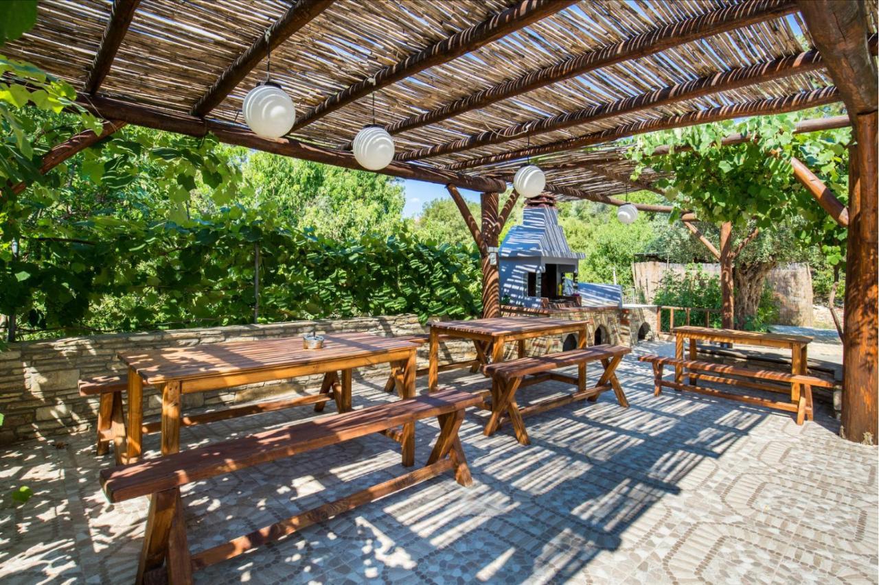 Haus Sofi Hotel Pefkari Bagian luar foto